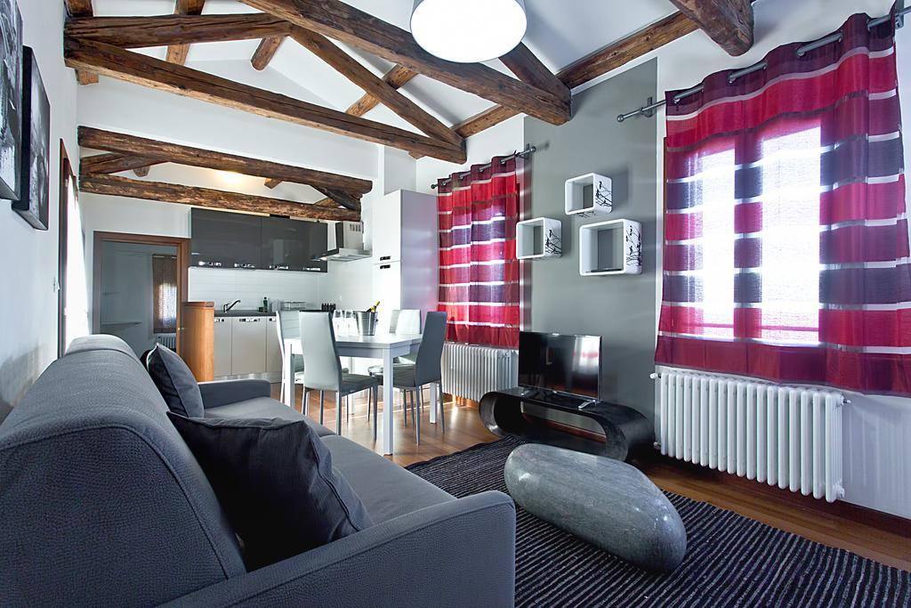 Good Wine Apartments Βενετία Δωμάτιο φωτογραφία