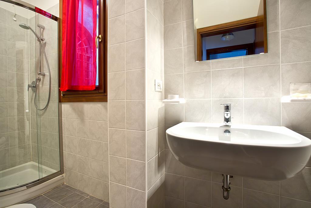 Good Wine Apartments Βενετία Δωμάτιο φωτογραφία