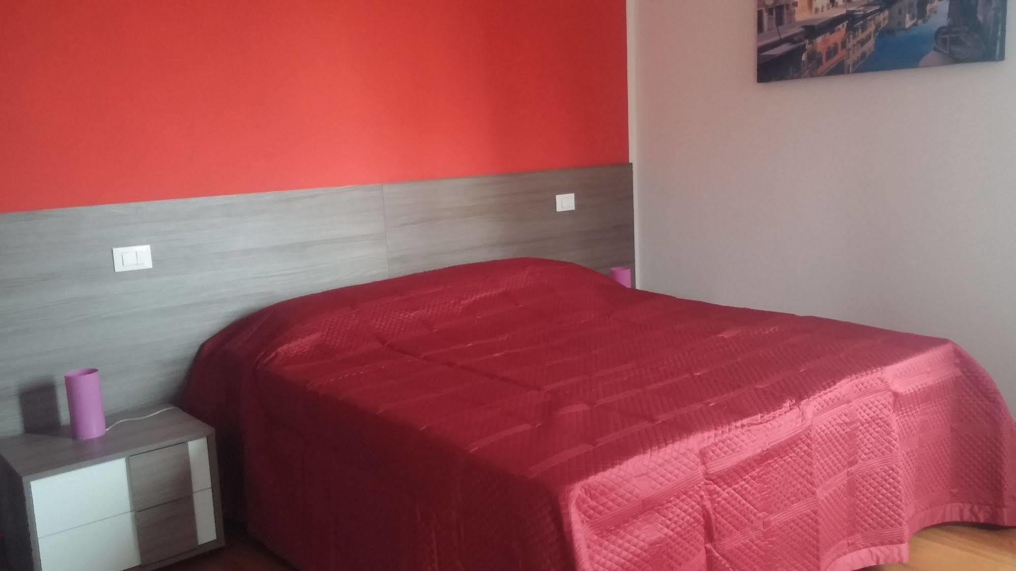Good Wine Apartments Βενετία Εξωτερικό φωτογραφία